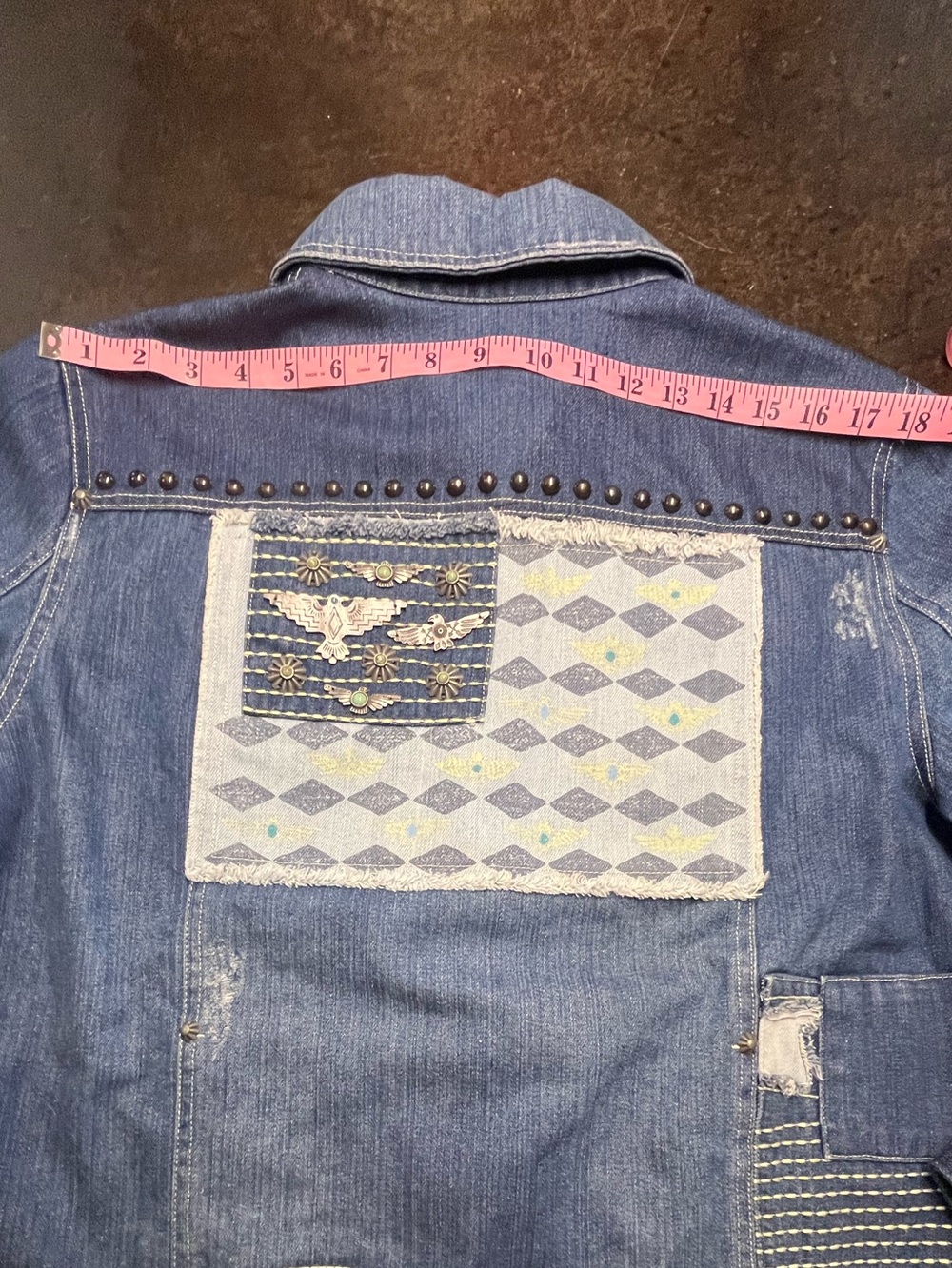 NWT Double D Ranch denim jacket with studs, turquoise charms, and patches, XL - Picture 7 of 12